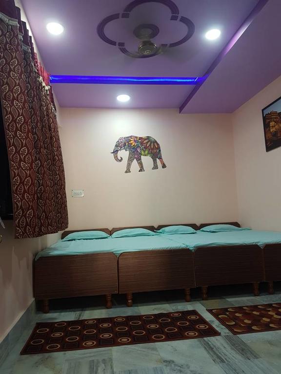 ורנאסי Babu Guest House מראה חיצוני תמונה